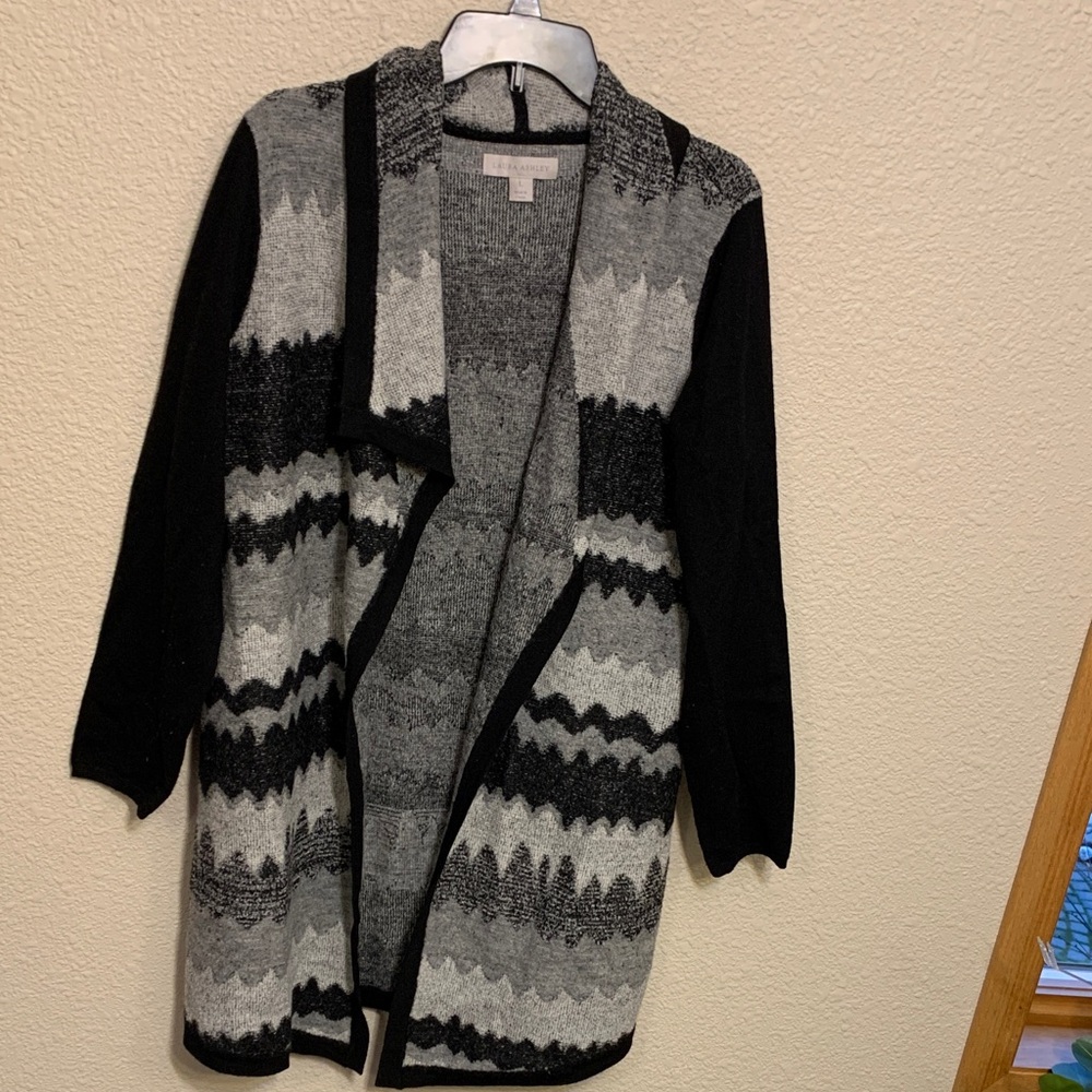 Laura Ashley long cardigan sz L wool blend winter fall preppy career work church